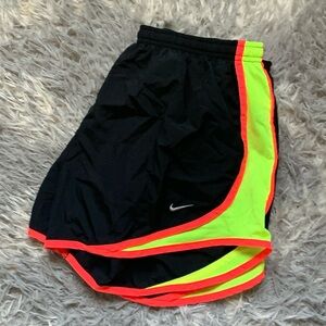 M nike neon shorts
